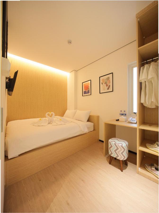 Cool Living Hotel Jakarta Exterior photo