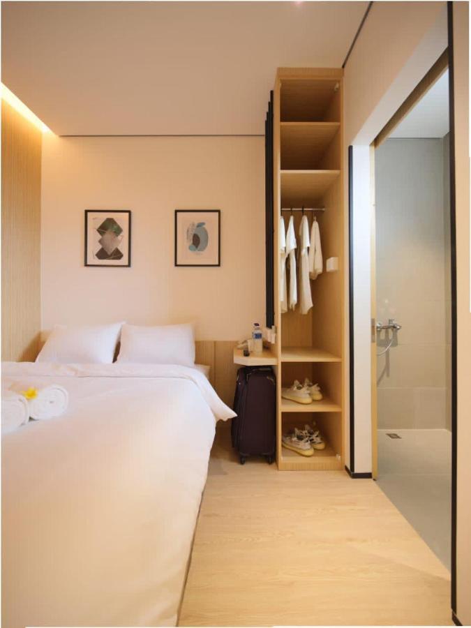 Cool Living Hotel Jakarta Exterior photo