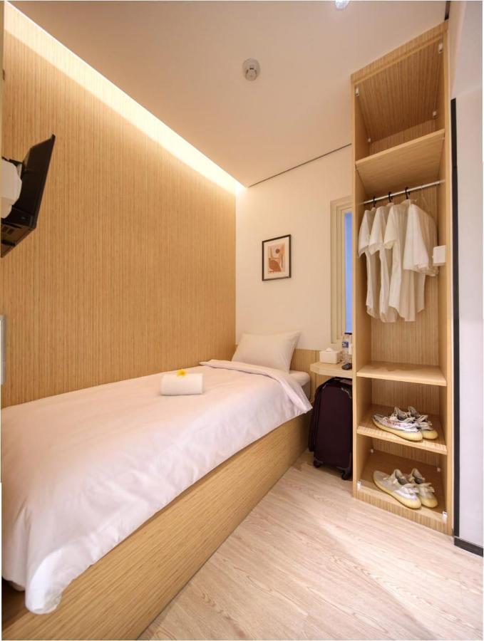 Cool Living Hotel Jakarta Exterior photo
