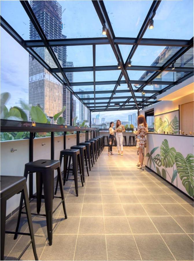 Cool Living Hotel Jakarta Exterior photo